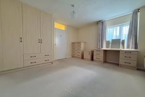 Double Bedroom- click for photo gallery